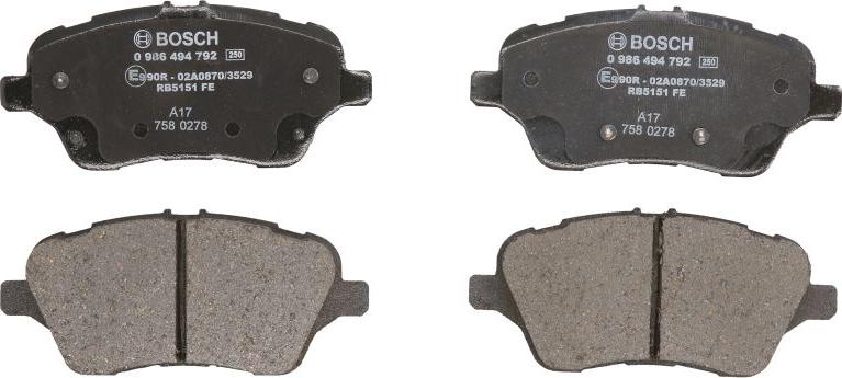 BOSCH 0 986 494 792 — Zestaw klocków hamulcowych, hamulce tarczowe