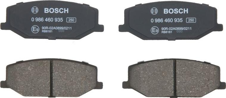 BOSCH 0 986 460 935 — Zestaw klocków hamulcowych, hamulce tarczowe