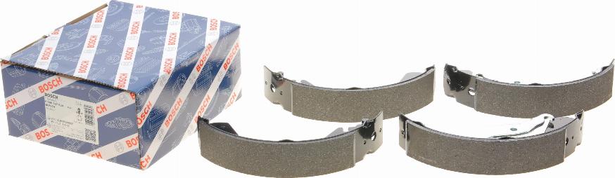 BOSCH 0 986 487 924 — Zestaw szczęk hamulcowych