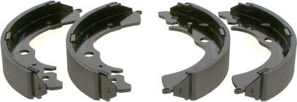BOSCH 0 986 487 440 — Zestaw szczęk hamulcowych