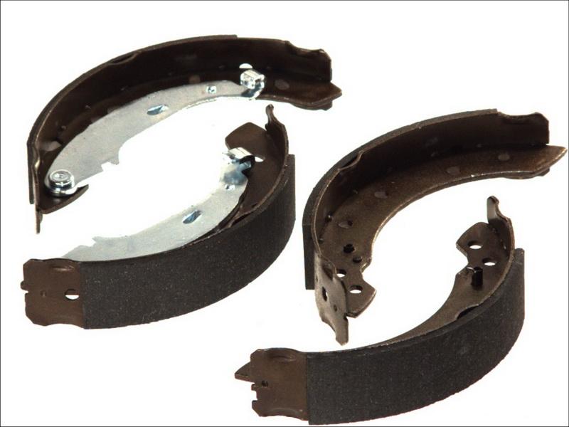 BOSCH 0 986 487 672 — Zestaw szczęk hamulcowych