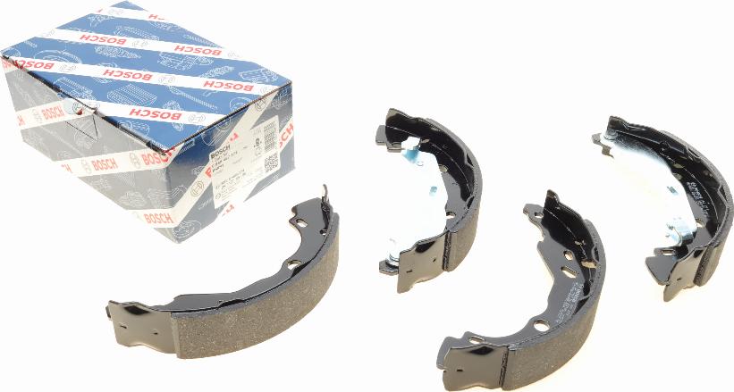 BOSCH 0 986 487 771 — Zestaw szczęk hamulcowych