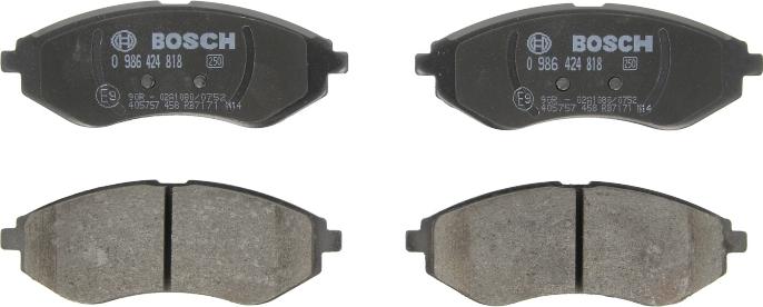 BOSCH 0 986 424 818 — Zestaw klocków hamulcowych, hamulce tarczowe