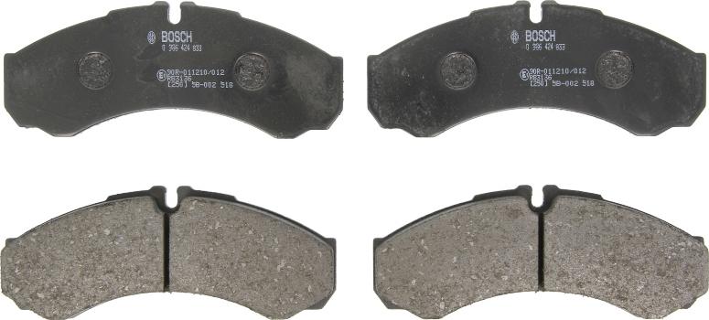 BOSCH 0 986 424 833 — Zestaw klocków hamulcowych, hamulce tarczowe