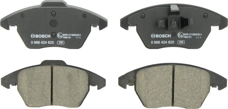 BOSCH 0 986 424 825 — Zestaw klocków hamulcowych, hamulce tarczowe