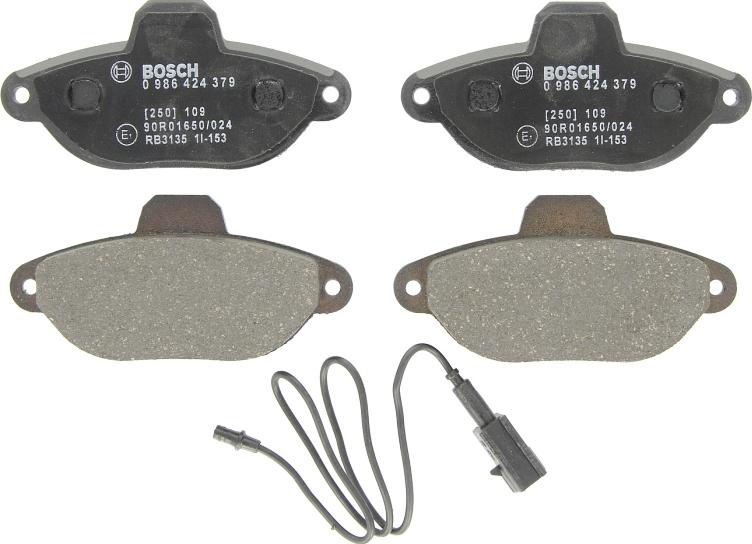 BOSCH 0 986 424 379 — Zestaw klocków hamulcowych, hamulce tarczowe