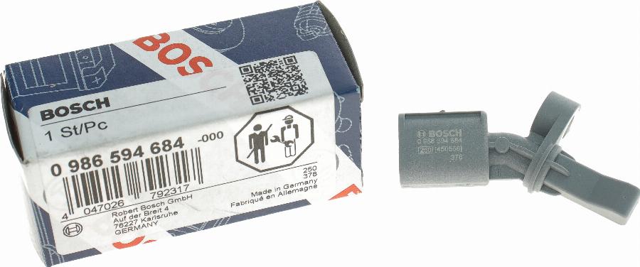 BOSCH 0 986 594 684 — Czujnik, prędkość obrotowa koła