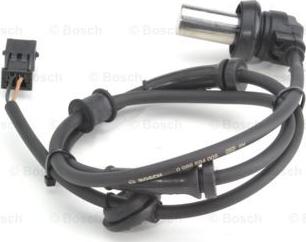 BOSCH 0 986 594 005 - CZUJNIK ABS VW T. A4 95-