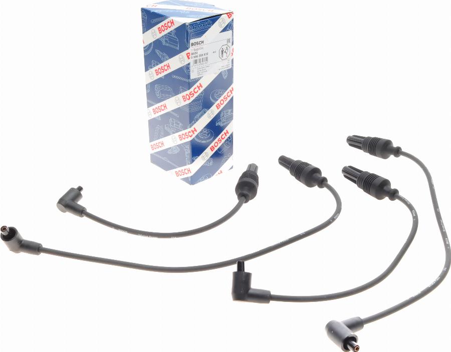 BOSCH 0 986 356 830 — Zestaw przewodów zapłonowych