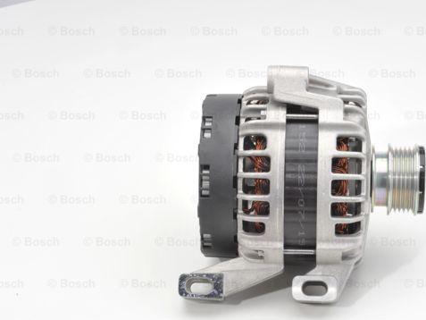 BOSCH 0 125 811 020 - Alternator
