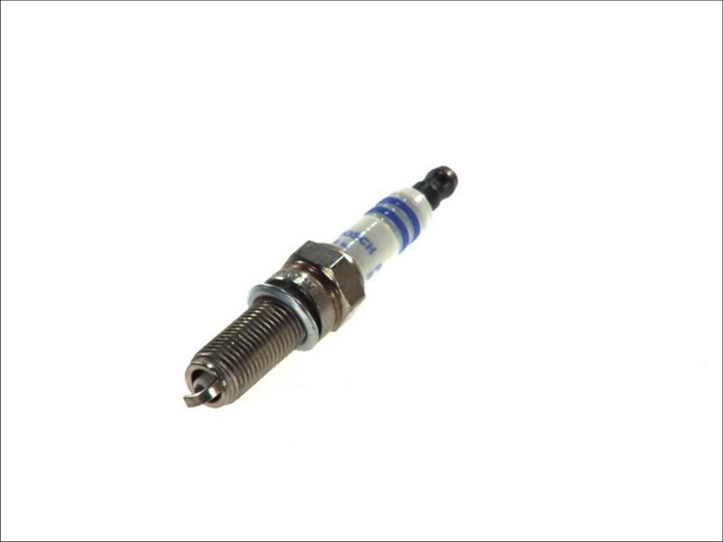 BOSCH 0 242 140 515 — Świeca zapłonowa
