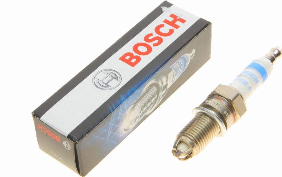 BOSCH 0 242 132 501 — Świeca zapłonowa