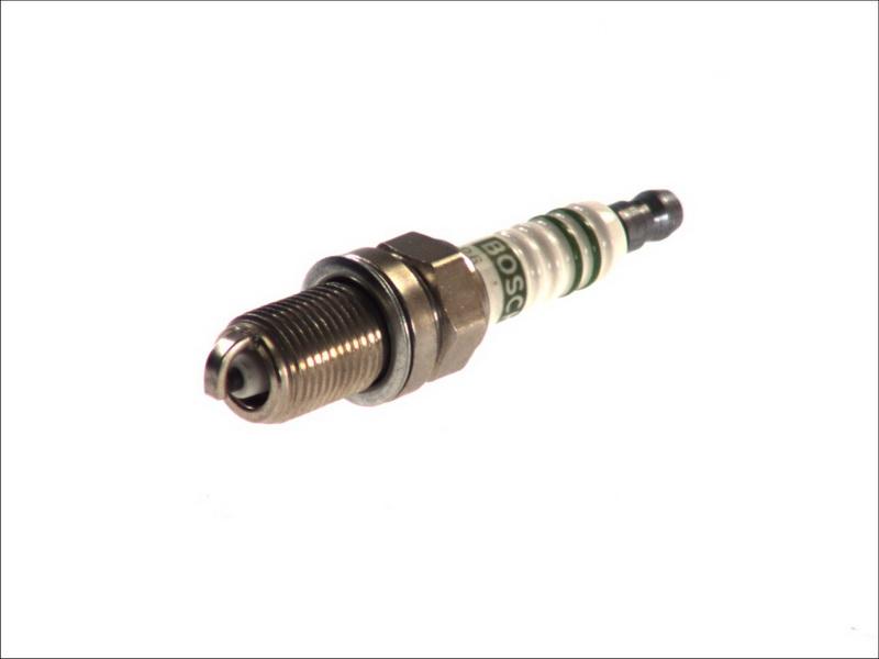 BOSCH 0 242 245 536 — Świeca zapłonowa