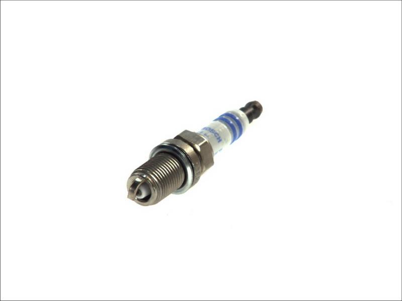 BOSCH 0 242 240 653 — Świeca zapłonowa