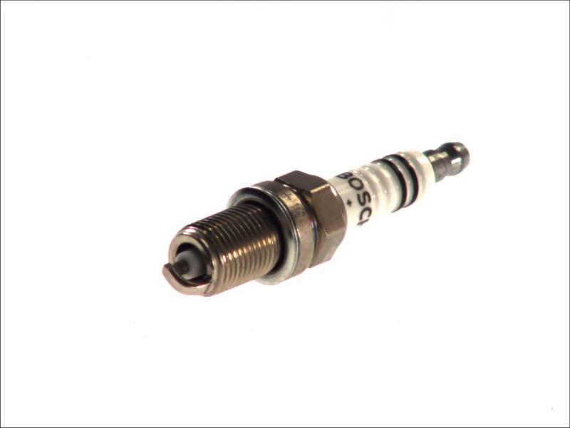 BOSCH 0 242 229 660 — Świeca zapłonowa