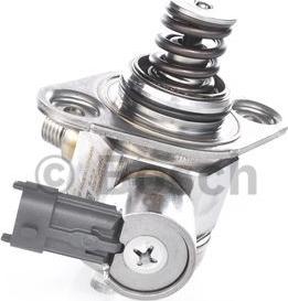BOSCH 0 261 520 134 - POMPA WYSOKIEGO CIŚNIENIA LAND ROVER RANGE ROVER 3.0-5.0 09-