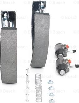 BOSCH 0 204 114 576 - ZESTAW SZCZĘK HAM. SOKDA FAVORIT-FELICIA 90-01 KPL. Z CYLINDERKAMI