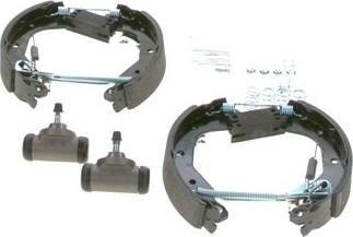 BOSCH 0 204 114 699 - ZESTAW SZCZĘK HAM. CHEVROLET SPARK 1.0-1.2 10-15 KPL. Z CYLINDERKAMI