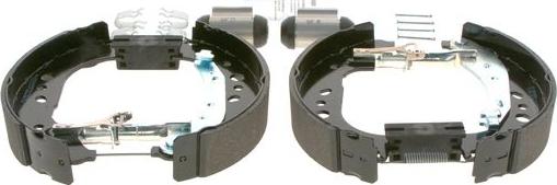 BOSCH 0 204 114 693 — Zestaw szczęk hamulcowych