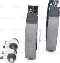 BOSCH 0 204 114 658 - ZESTAW SZCZĘK HAM. LANCIA YPSILON 1.2-1.4 16V 03-11 KPL. Z CYLINDERKAMI