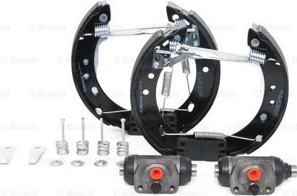 BOSCH 0 204 114 612 — Zestaw szczęk hamulcowych