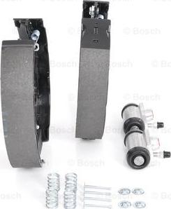 BOSCH 0 204 114 152 - Zestaw szczęk hamulcowych