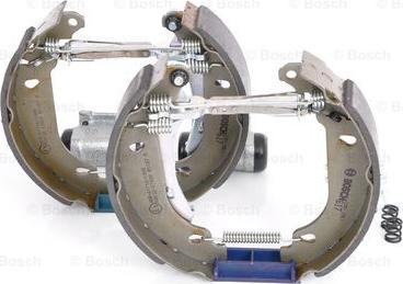 BOSCH 0 204 114 201 - ZESTAW SZCZĘK HAM. RENAULT TWINGO 1.2 96-07 KPL. Z CYLINDERKAMI