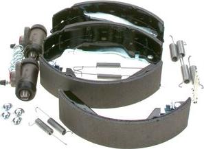 BOSCH 0 204 113 596 — Zestaw szczęk hamulcowych