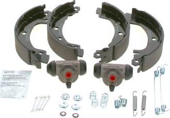 BOSCH 0 204 113 749 - Zestaw szczęk hamulcowych