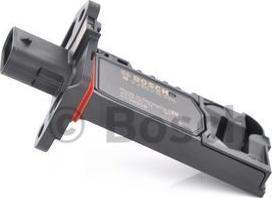 BOSCH 0 280 218 396 - PRZEPŁYWOMIERZ POWIETRZA JAGUAR E-PACE 2.0 17-