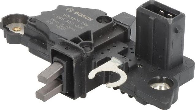 BOSCH 1 986 AE0 094 - REGULATOR NAPIĘCIA BMW 2.2-2.5