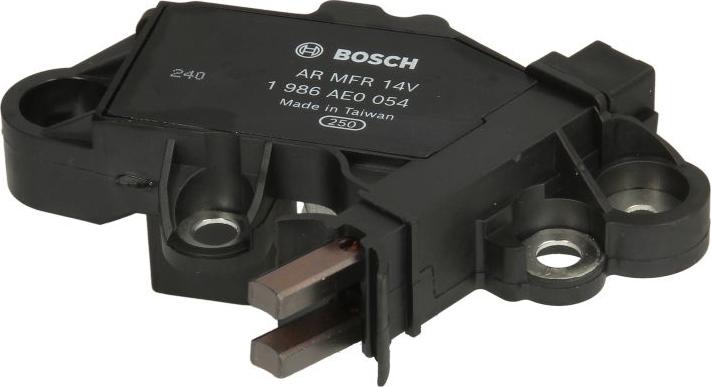 BOSCH 1 986 AE0 054 - Regulator napięcia
