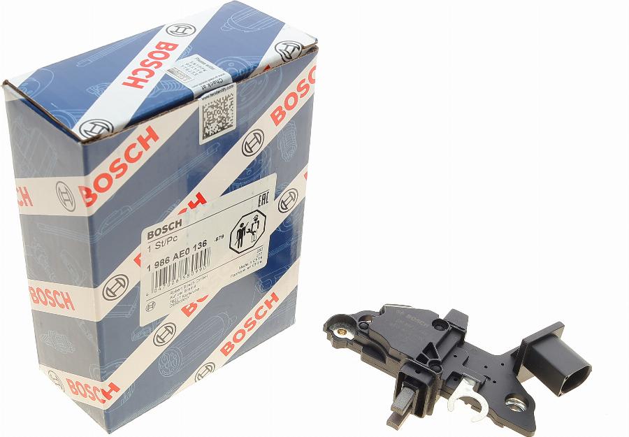 BOSCH 1 986 AE0 136 - REGULATOR NAPIĘCIA DB W211-220