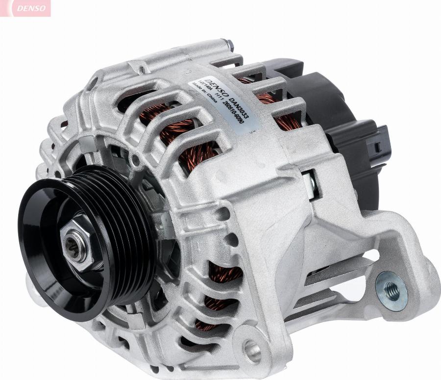 Denso DAN3033 — Alternator