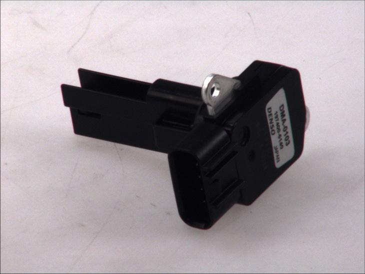 Denso DMA-0103 — Przepływomierz masowy powietrza