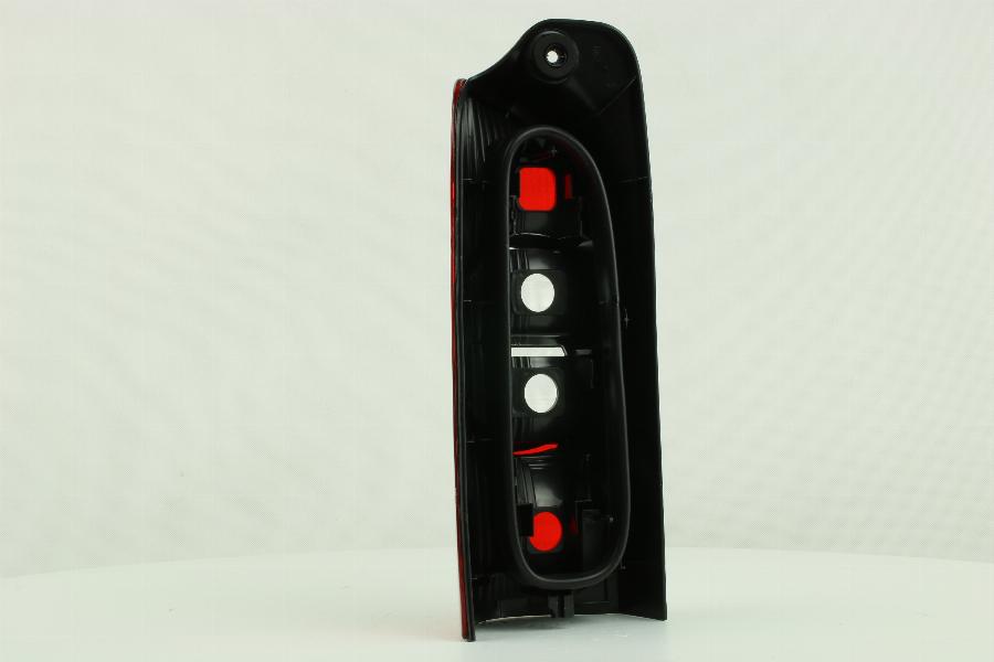 Fast FT86413 — Lampa tylna zespolona