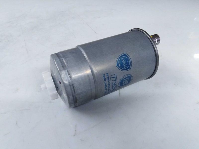 FCA 77363804 - Filtr paliwa