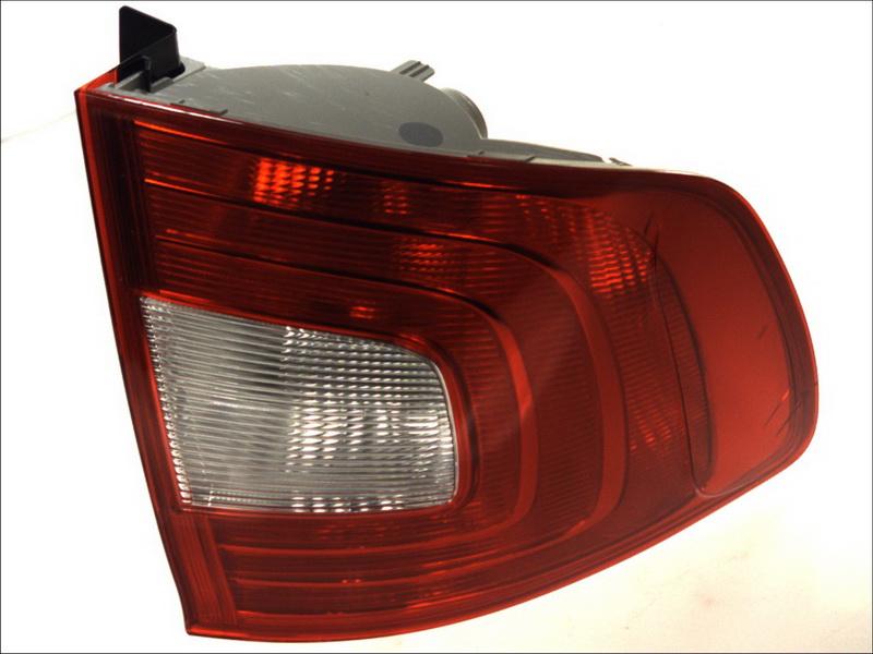 Magneti Marelli 714021481701 — Lampa tylna zespolona