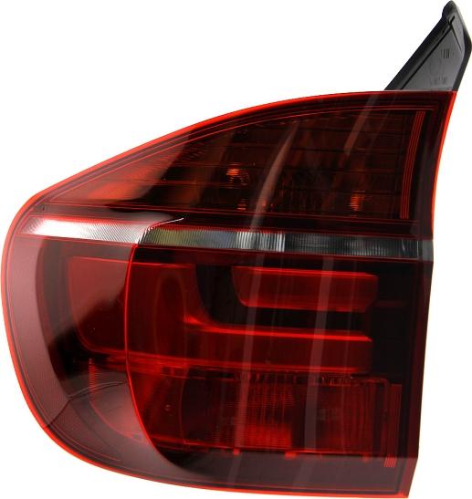 Magneti Marelli 710815040015 — Lampa tylna zespolona
