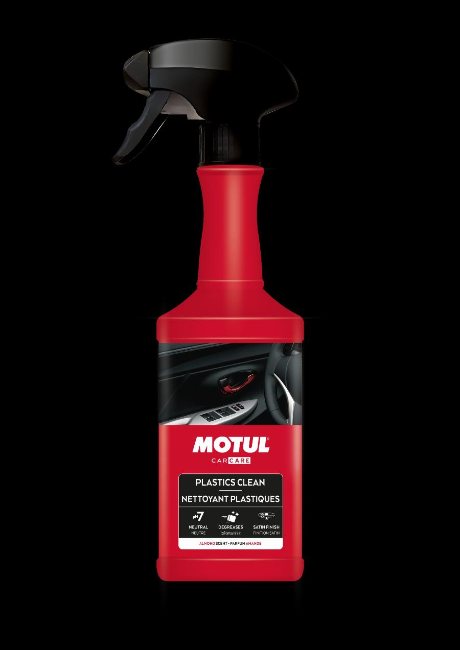 Motul 110156 - ŚRODEK DO CZYSZCZENIA PLASTIKÓW 500ML WEWNĄTRZ POJAZDU - MOTUL
