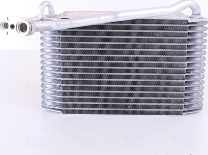 NISSENS 92143 — Parownik, klimatyzacja