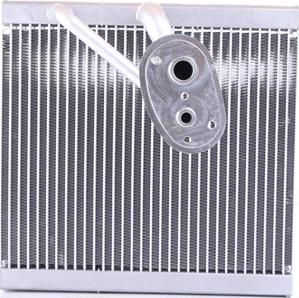 NISSENS 92388 — Parownik, klimatyzacja