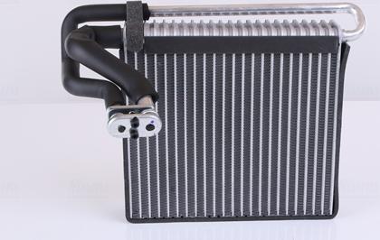 NISSENS 92336 — Parownik, klimatyzacja