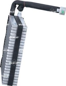 NRF 36195 - PAROWNIK KLIMATYZACJI FORD C-MAX  03-