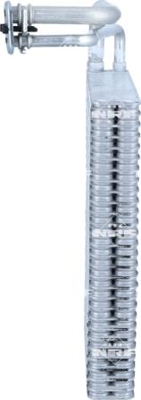 NRF 36186 - PAROWNIK KLIMATYZACJI BMW 5-SERIES 10-