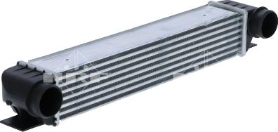 NRF 30129A - INTERCOOLER BMW E39 2.0-3.0D