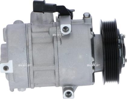 NRF 320009 - KOMPRESOR KLIMATYZACJI HYUNDAI I40 2.0 12-