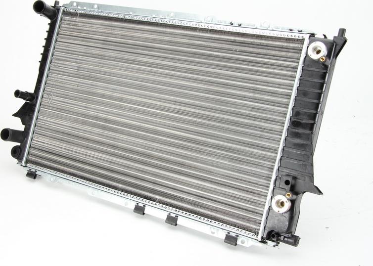 Thermotec D7A016TT — Chłodnica, układ chłodzenia silnika