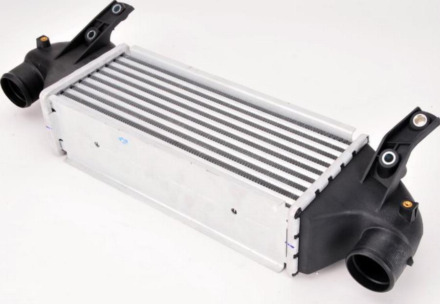 Thermotec DAG001TT — Chłodnica powietrza doładowującego