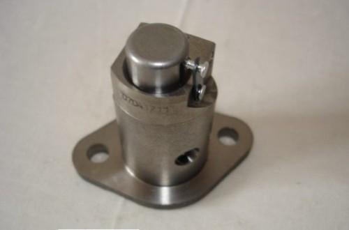 TOYOTA 13540-37030 - Napinacz łańcucha rozrządu